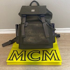 NWT Authentic *Limited Edition* MCM Sea Turtle Backpack (Medium) Never Worn